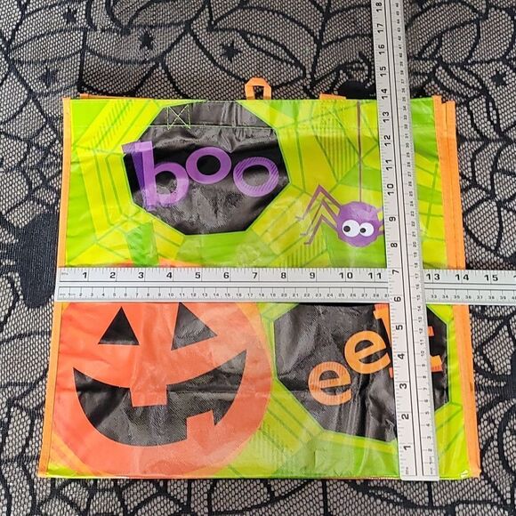 Reusable Halloween Trick or Treat Bag - Picture 2 of 11